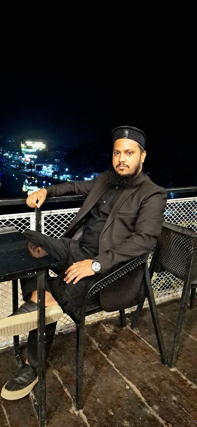 Sultan Muhammad Rashed at work